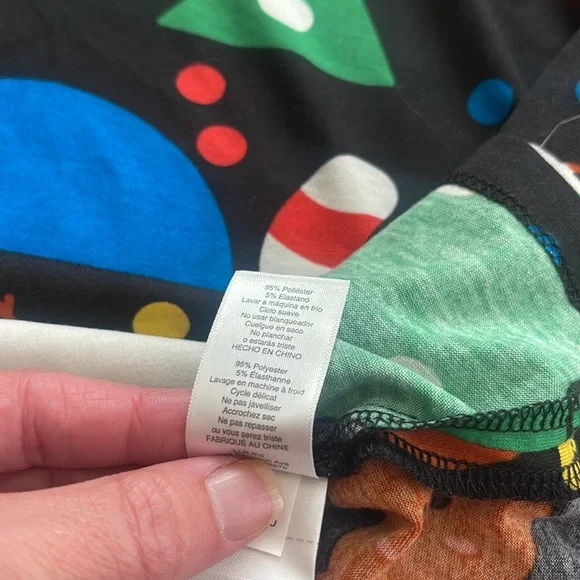 LuLaRoe Festive Multicolor Long Sleeve Shirt - Picture 4 of 5